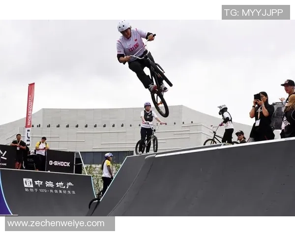 上海极限运动队防守策略分析与比赛表现评估 上海极限运动队防守策略分析与比赛表现评估